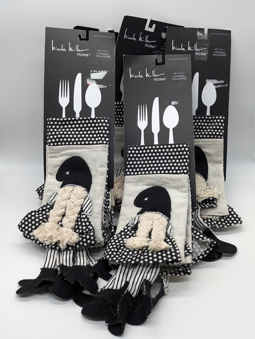 NWT Nicole Miller Black Cream Halloween With Utensil Holder 5-4 Packs -20 Total